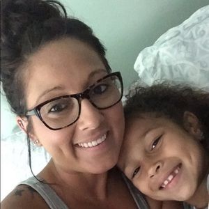 Meet your Posher, Denise